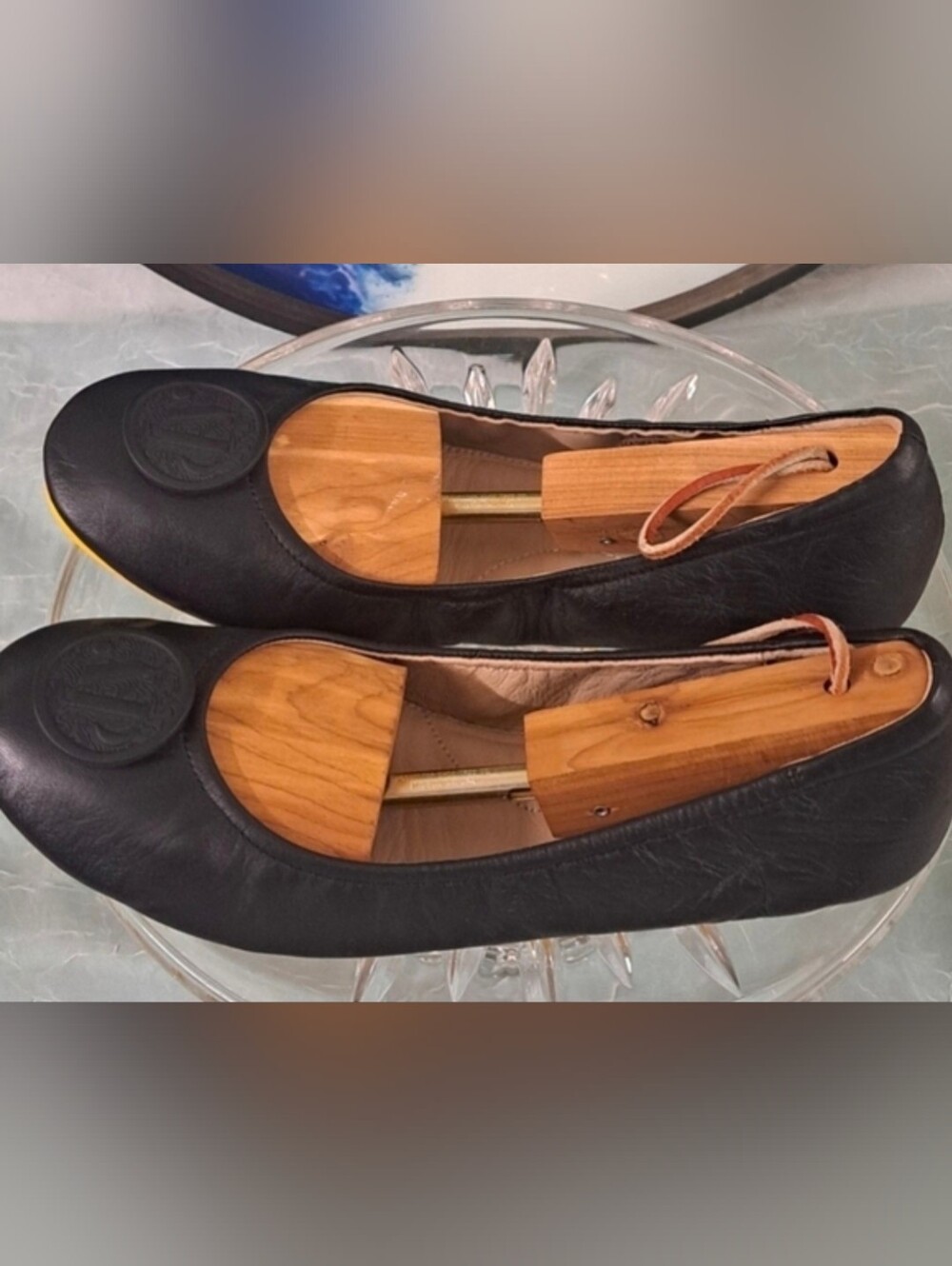 April Parker Black Leather Women’s Perfect Flat Size 9M.
